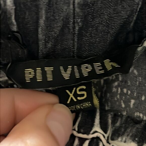 Pit Viper Son of Beach Court Shorts Grey with Pink Laces XS - Picture 12 of 12